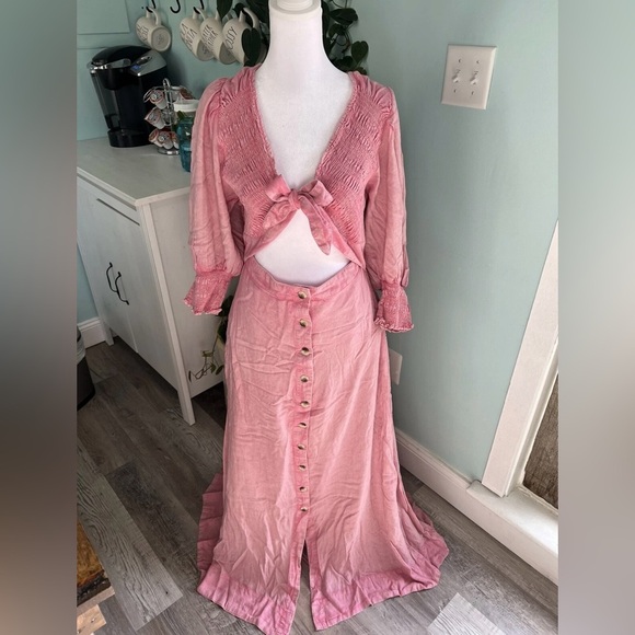 Free People String Of Hearts Maxi Dress Smocked V Neck Buttondown Cutout Size M - Picture 2 of 4